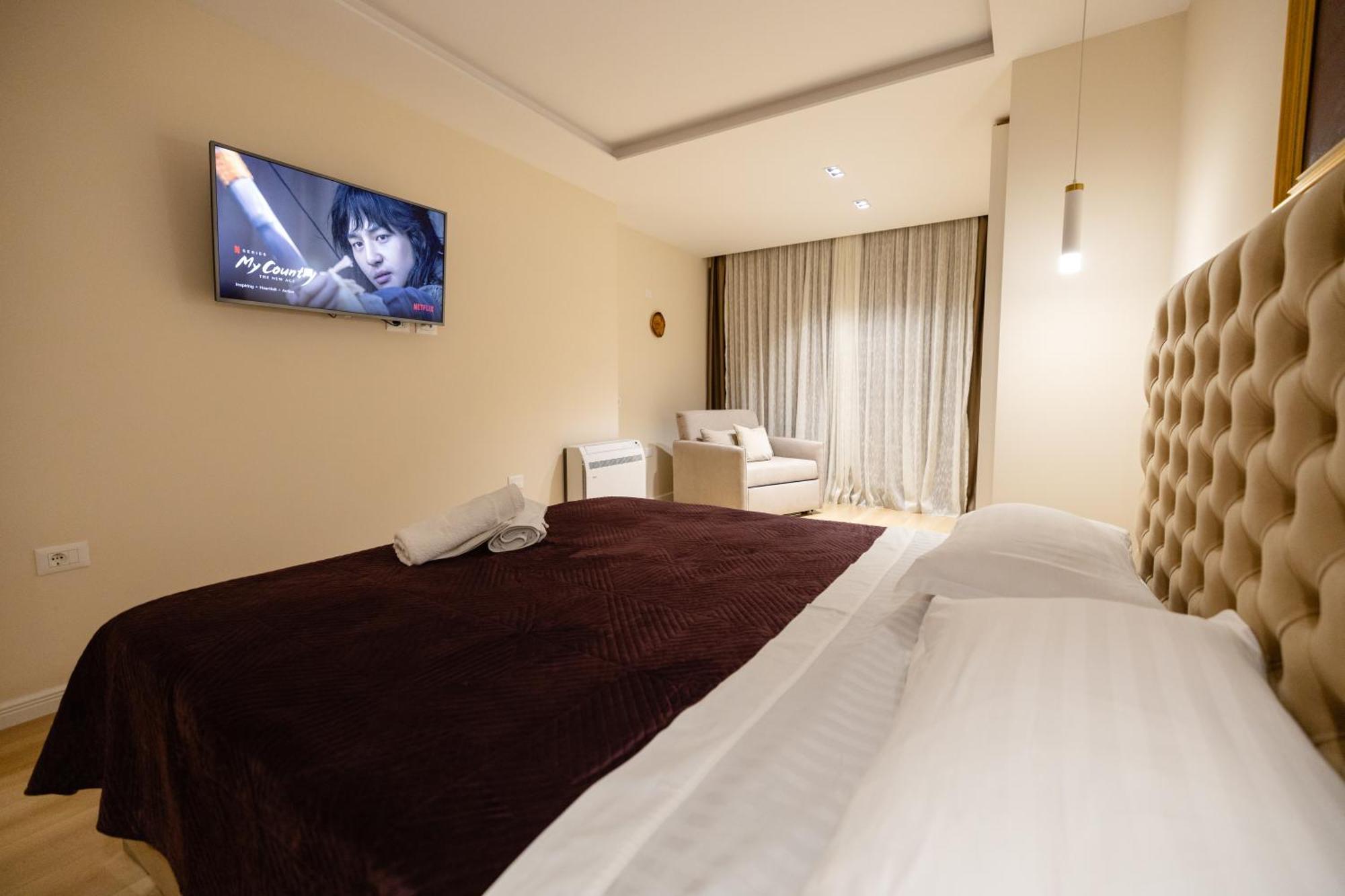 Luxury Center Observatori Apartment Tiran Dış mekan fotoğraf