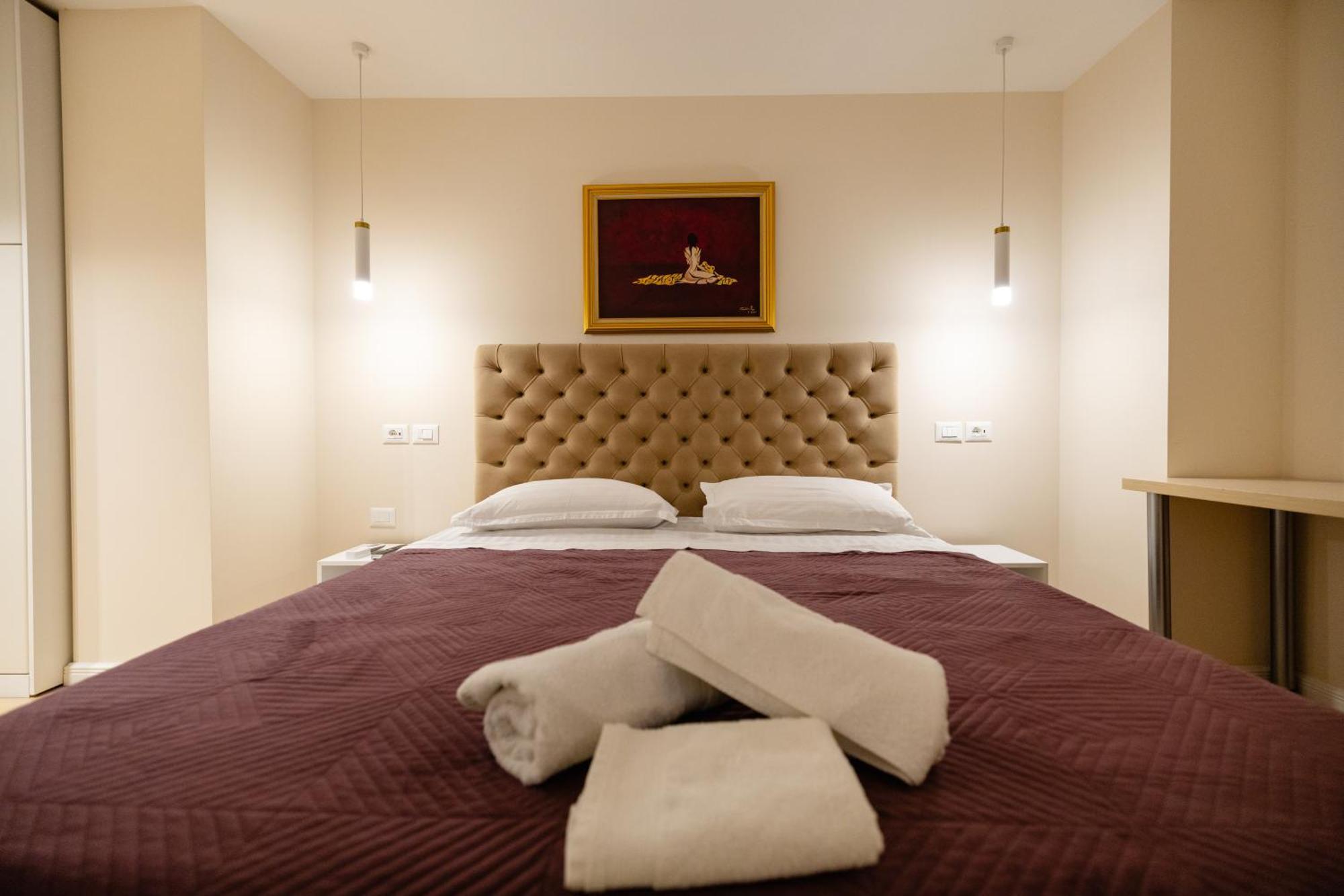 Luxury Center Observatori Apartment Tiran Dış mekan fotoğraf