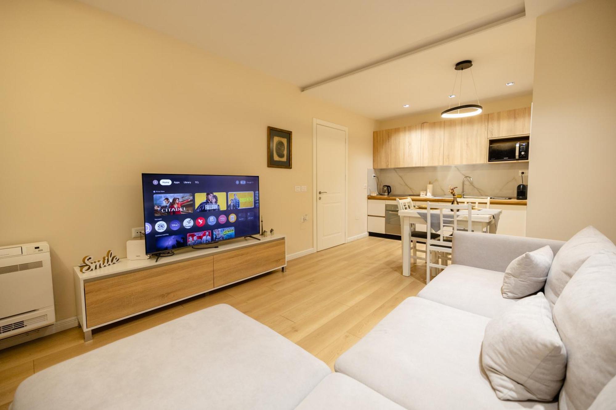 Luxury Center Observatori Apartment Tiran Dış mekan fotoğraf