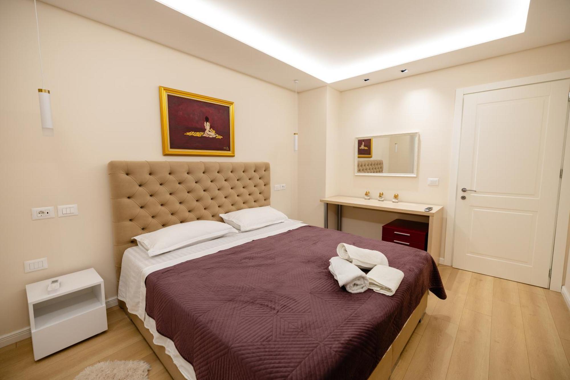Luxury Center Observatori Apartment Tiran Dış mekan fotoğraf