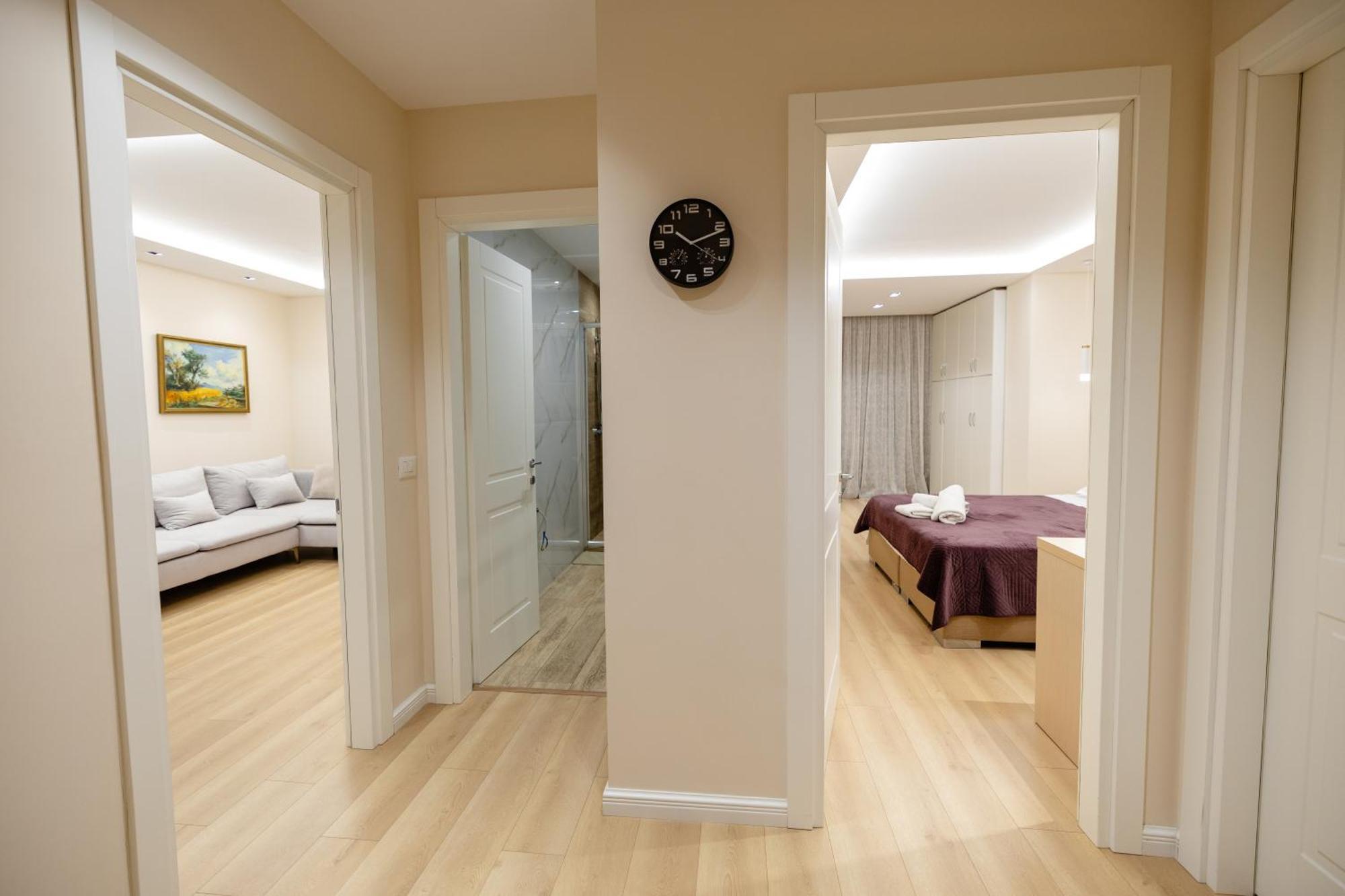 Luxury Center Observatori Apartment Tiran Dış mekan fotoğraf