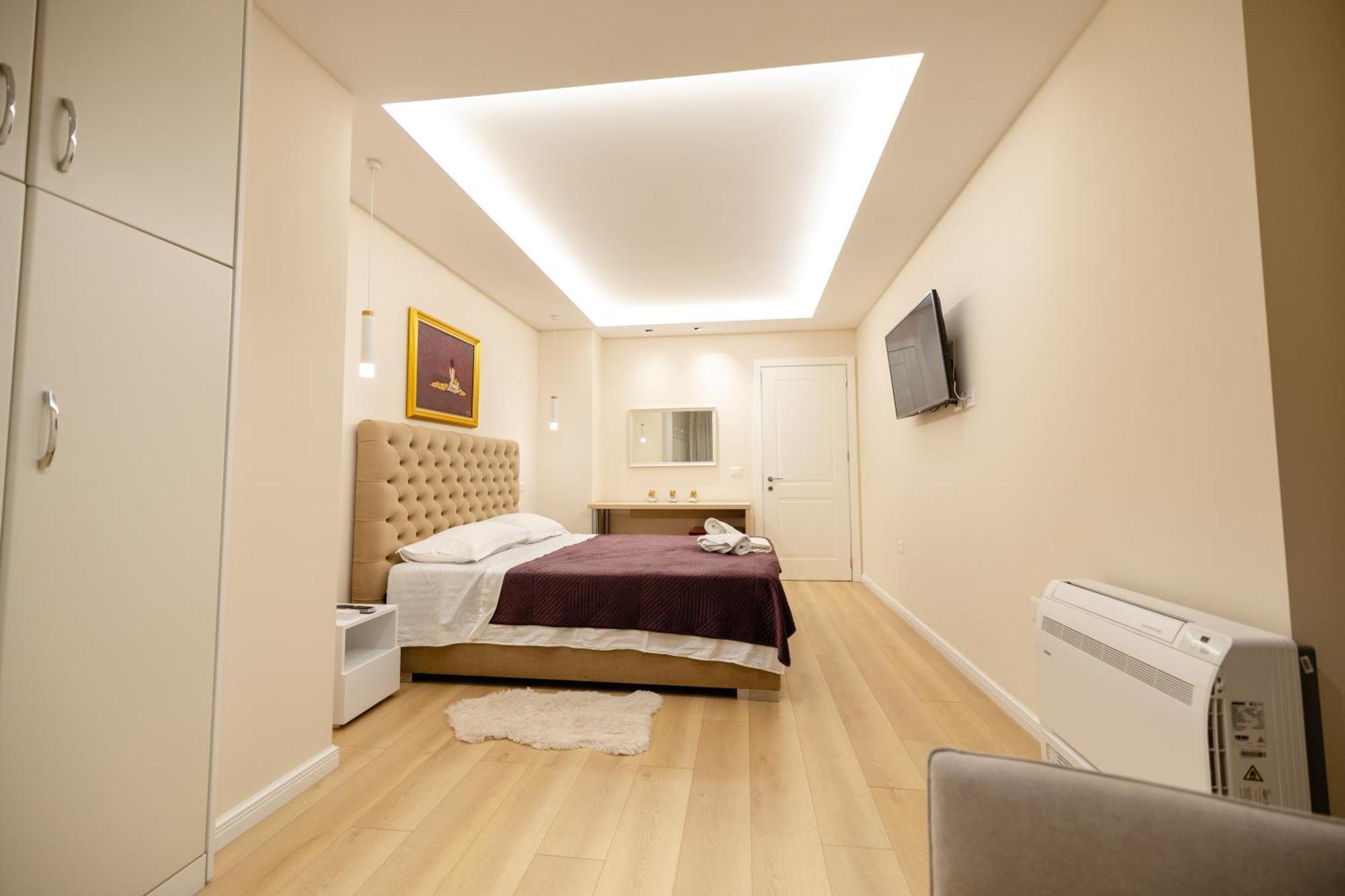 Luxury Center Observatori Apartment Tiran Dış mekan fotoğraf