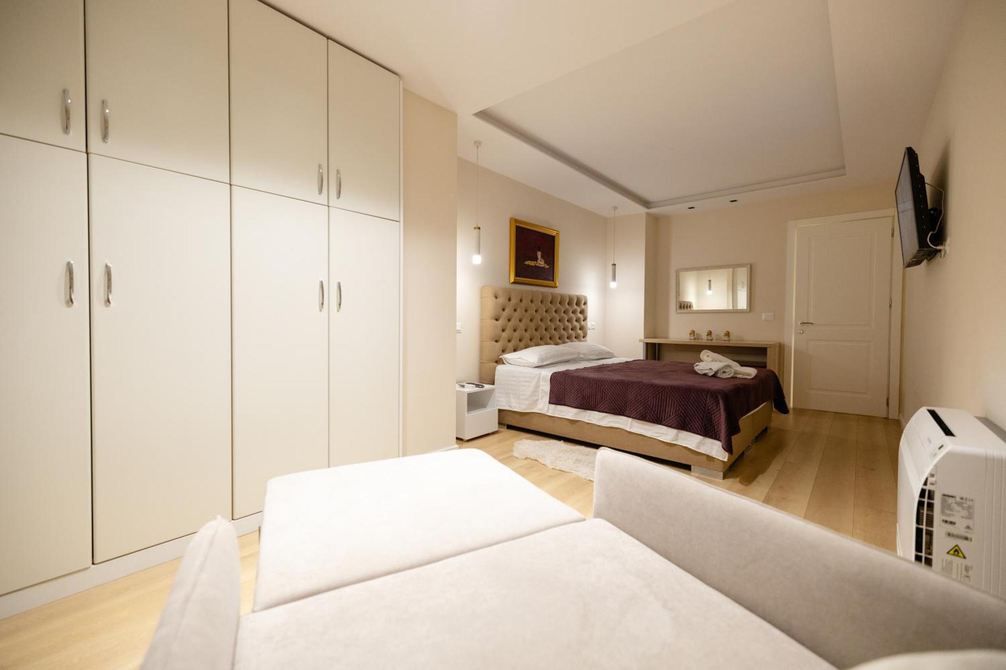 Luxury Center Observatori Apartment Tiran Dış mekan fotoğraf